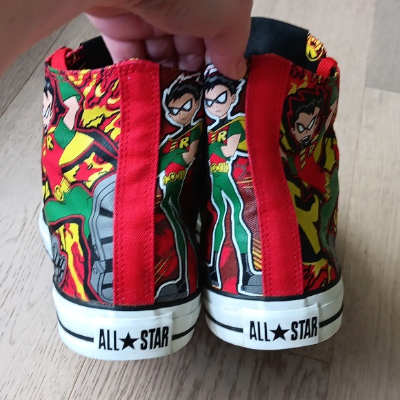 CONVERSE Teen Titans Hi Tops Size 12 - Picture 5 of 11
